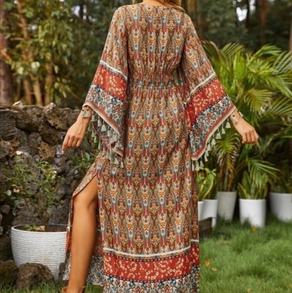 GYPSY PAISLEY MAXI DRESS - Picture 3 of 12